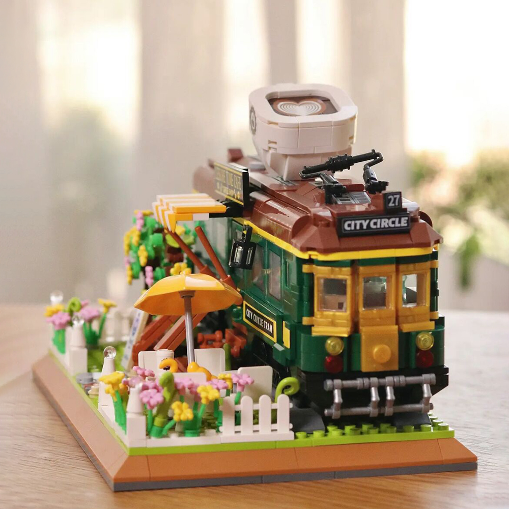 Mini Blocks ZheGao Creator Expert Street View Train Coffee House ...